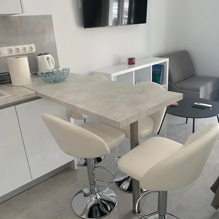 Casa Di Evi Sul Mare Апартаменты Ханиоти